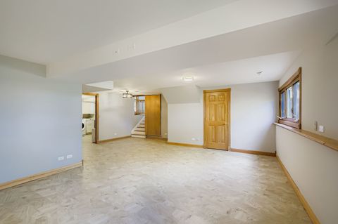 Tiny photo for 5904 Elm Street, Lisle, IL 60532 (MLS # 12447036)