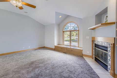 Tiny photo for 5904 Elm Street, Lisle, IL 60532 (MLS # 12447036)