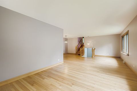 Tiny photo for 5904 Elm Street, Lisle, IL 60532 (MLS # 12447036)