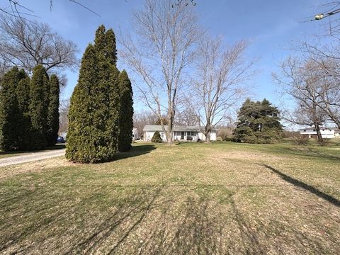 Photo of 34924 S State Route 129 Route, Braceville, IL 60407 (MLS # 12605526)