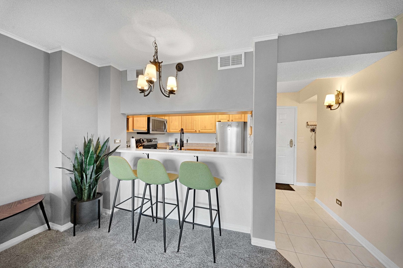 511 Aurora Avenue 513