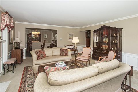 Tiny photo for 660 Old Barn Road #F-24, Lake Barrington, IL 60010 (MLS # 12456944)