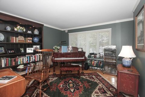 Tiny photo for 660 Old Barn Road #F-24, Lake Barrington, IL 60010 (MLS # 12456944)