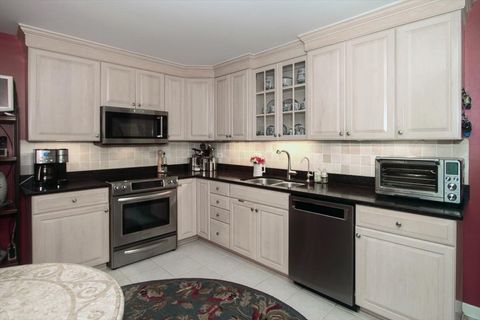 Tiny photo for 660 Old Barn Road #F-24, Lake Barrington, IL 60010 (MLS # 12456944)