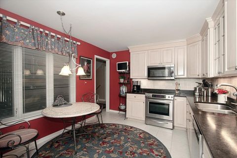 Tiny photo for 660 Old Barn Road #F-24, Lake Barrington, IL 60010 (MLS # 12456944)