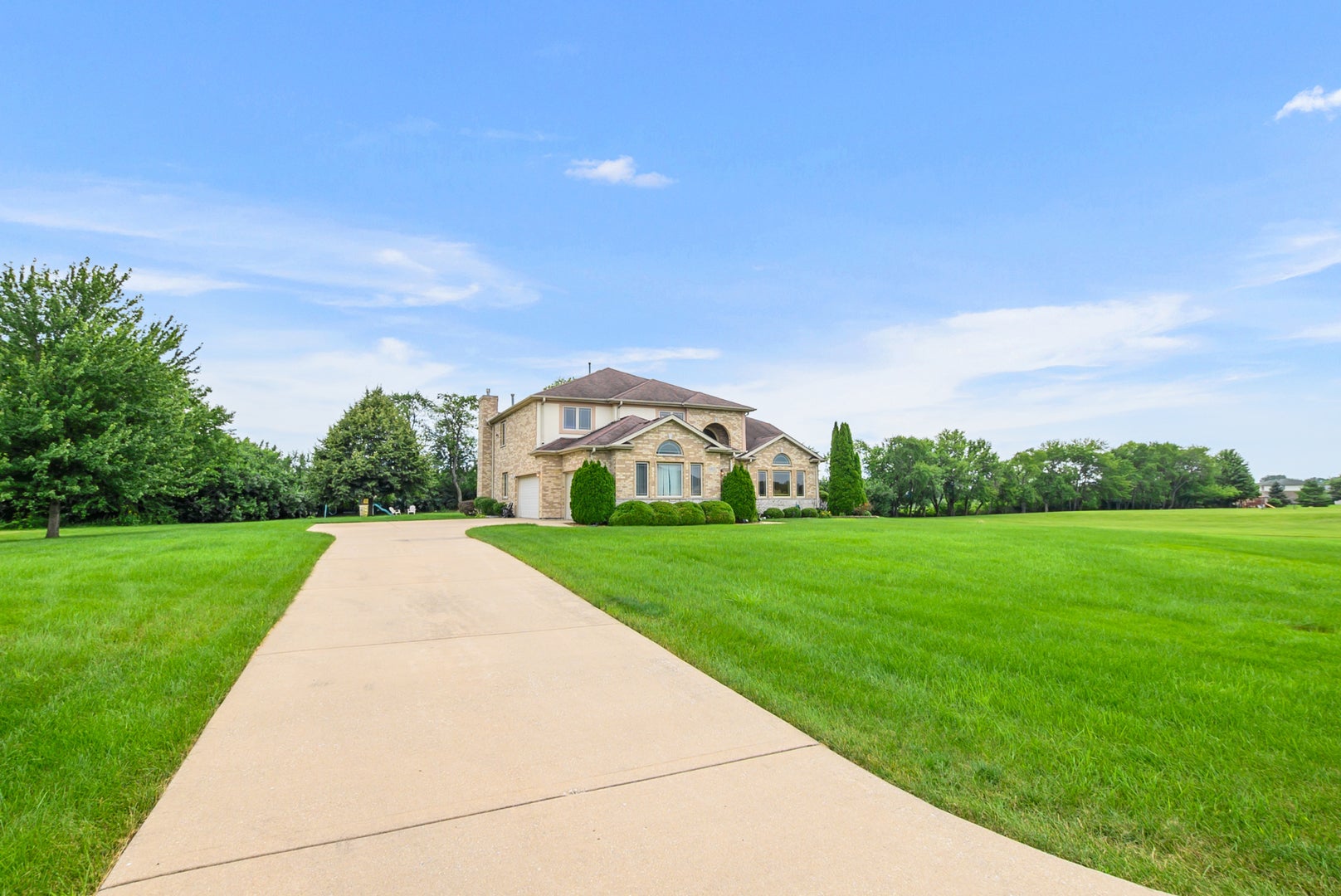 6921 W McCampbell Drive