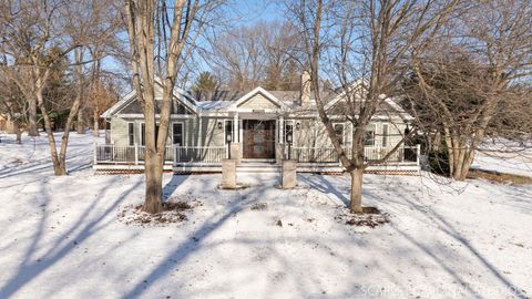 Tiny photo for 28W504 Rogers Avenue, Warrenville, IL 60555 (MLS # 12542247)