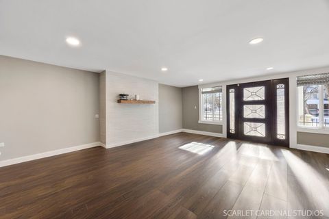 Tiny photo for 28W504 Rogers Avenue, Warrenville, IL 60555 (MLS # 12542247)