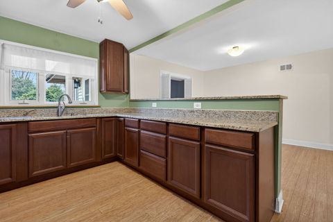 Tiny photo for 730 Newberry Avenue, La Grange Park, IL 60526 (MLS # 12635555)
