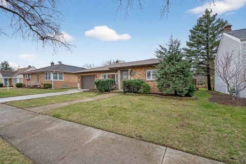 Tiny photo for 730 Newberry Avenue, La Grange Park, IL 60526 (MLS # 12635555)