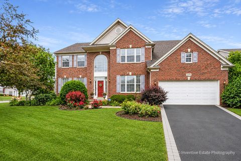 Photo of 6096 Russell Drive, Hoffman Estates, IL 60192 (MLS # 12672908)