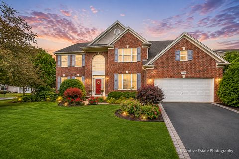 Tiny photo for 6096 Russell Drive, Hoffman Estates, IL 60192 (MLS # 12672908)
