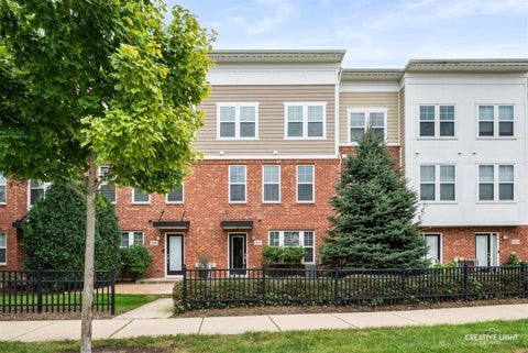 Photo of 3545 Mulligan Drive, Woodridge, IL 60517 (MLS # 12764039)