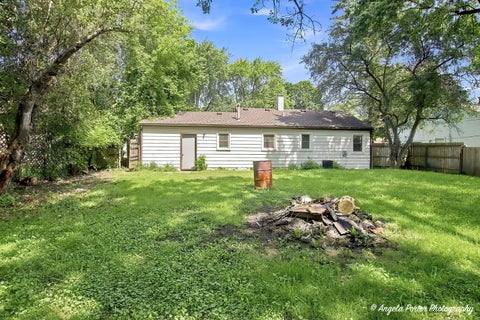 Tiny photo for 513 Rand Road, McHenry, IL 60051 (MLS # 12699908)
