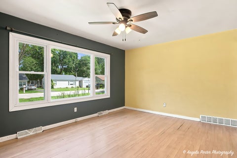 Tiny photo for 513 Rand Road, McHenry, IL 60051 (MLS # 12699908)