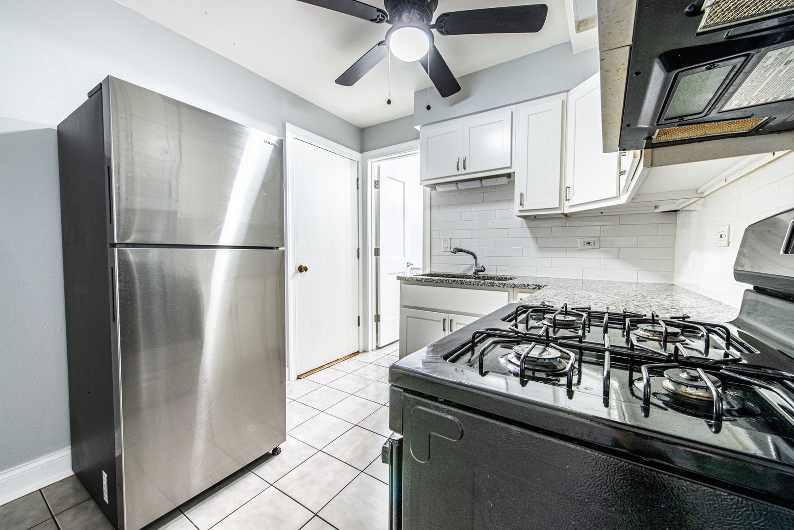 6464 N Northwest Highway 1E