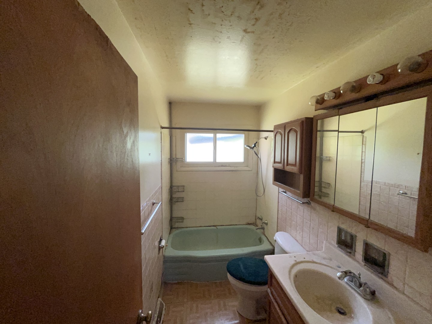 16155 Kedzie Parkway