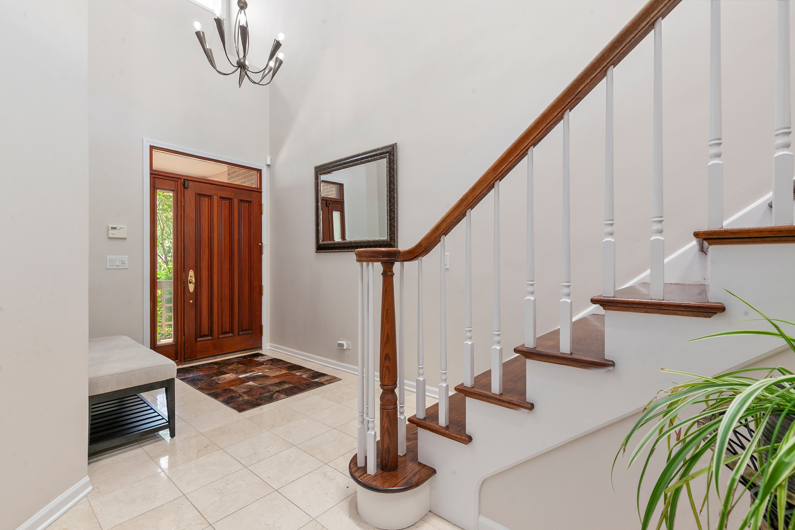 1302 Hawthorne Lane 1302