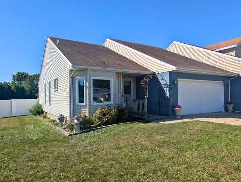 Photo of 801 W Mckinley Road, Ottawa, IL 61350 (MLS # 12753526)