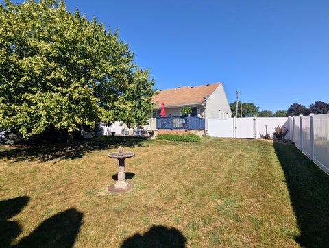 Tiny photo for 801 W Mckinley Road, Ottawa, IL 61350 (MLS # 12753526)