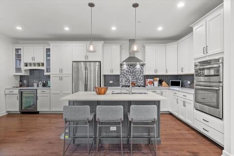 Tiny photo for 2137 Dauntless Drive, Glenview, IL 60026 (MLS # 12570876)