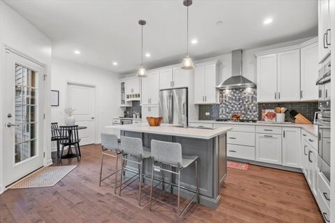 Tiny photo for 2137 Dauntless Drive, Glenview, IL 60026 (MLS # 12570876)