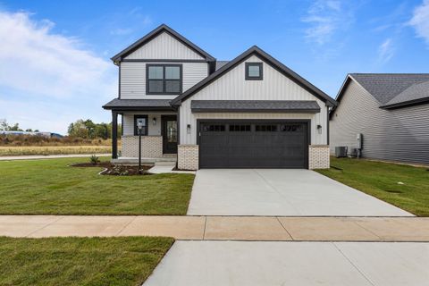 Photo of 20 Meadow Drive, Monticello, IL 61856 (MLS # 12653964)