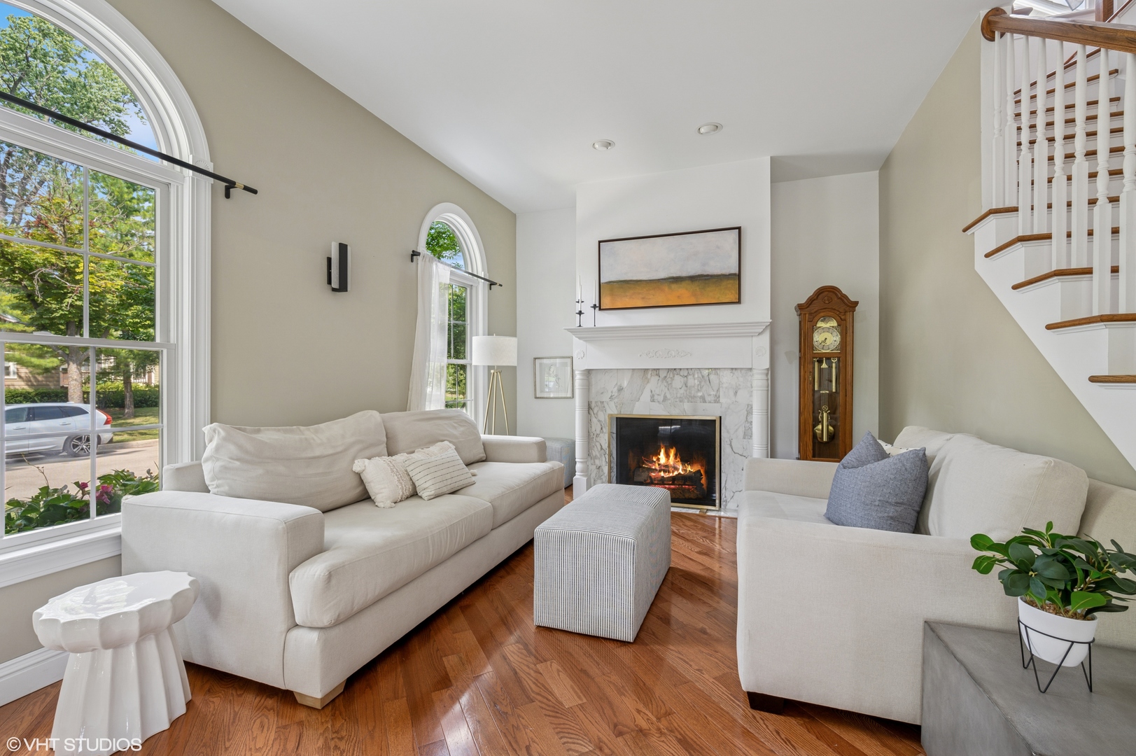 2433 COWPER Avenue