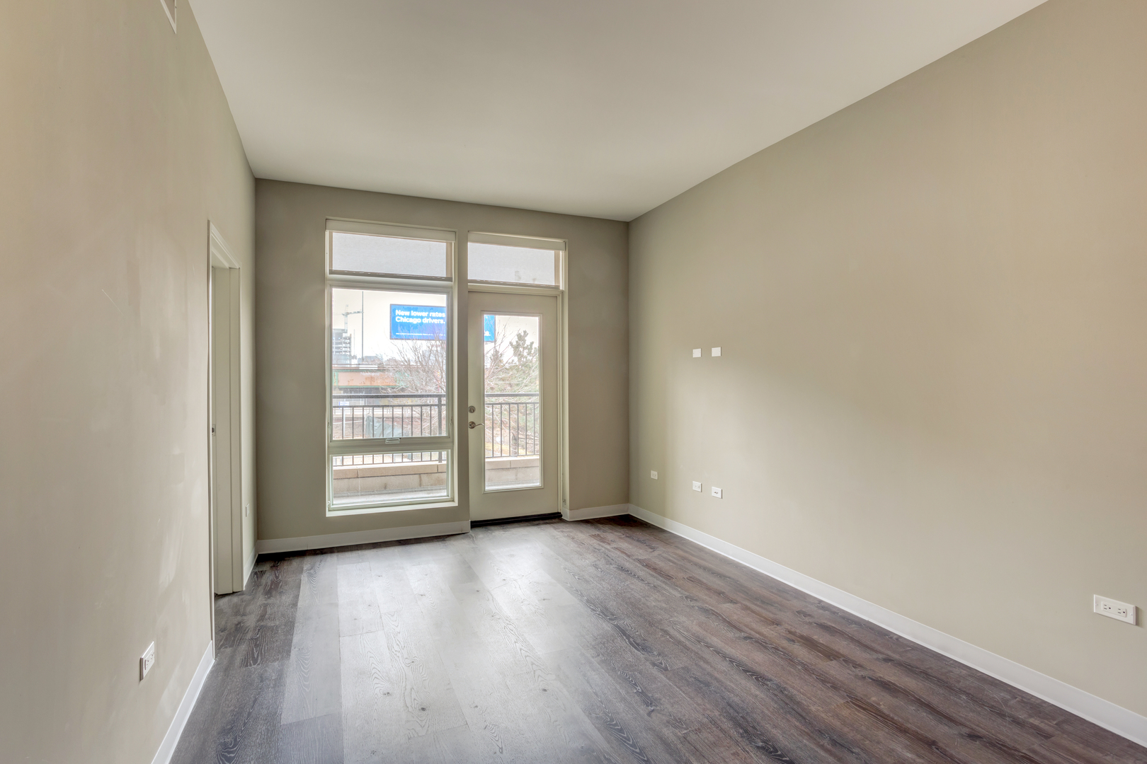 851 W Grand Avenue 302