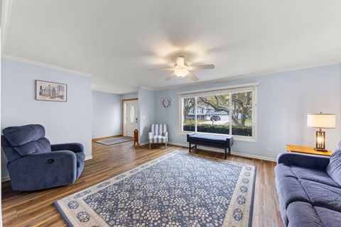 Tiny photo for 308 Plymouth Lane, Bloomingdale, IL 60108 (MLS # 12576328)