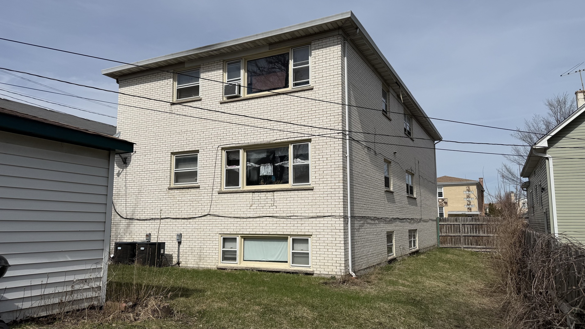 6561 W Cornelia Avenue