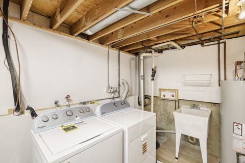 Tiny photo for 4441 HARBOR Circle, Hoffman Estates, IL 60192 (MLS # 12599908)