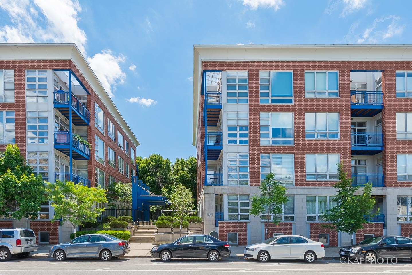 1151 W Washington Boulevard 102