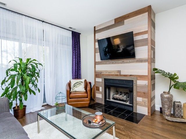 1151 W Washington Boulevard 102