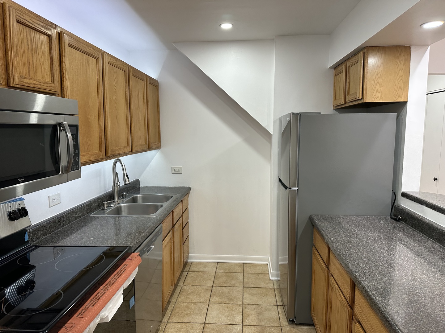 431 S Dearborn Street 507