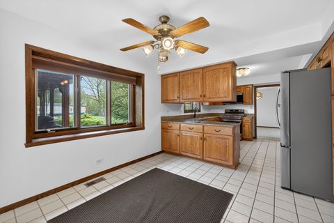 Tiny photo for 236 Saugus Lane, Schaumburg, IL 60173 (MLS # 12623615)