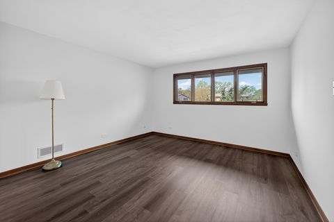 Tiny photo for 236 Saugus Lane, Schaumburg, IL 60173 (MLS # 12623615)