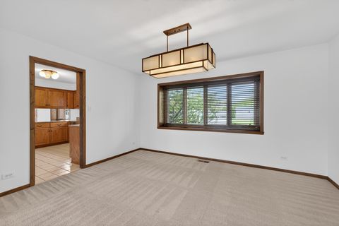 Tiny photo for 236 Saugus Lane, Schaumburg, IL 60173 (MLS # 12623615)