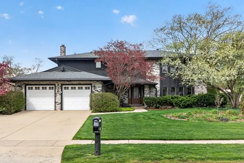 Photo of 236 Saugus Lane, Schaumburg, IL 60173 (MLS # 12623615)