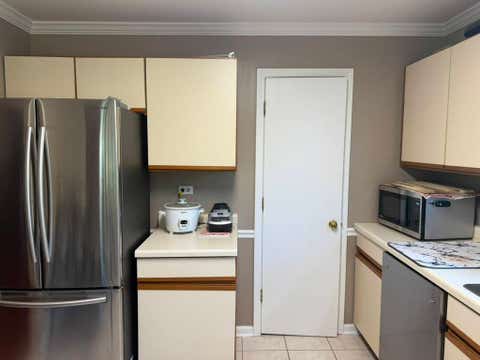 Tiny photo for 1228 Bradwell Lane #D, Mundelein, IL 60060 (MLS # 12690277)