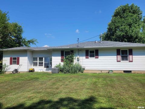 Tiny photo for 601 NORA Lane, Mt Vernon, IL 62864 (MLS # EB460707)