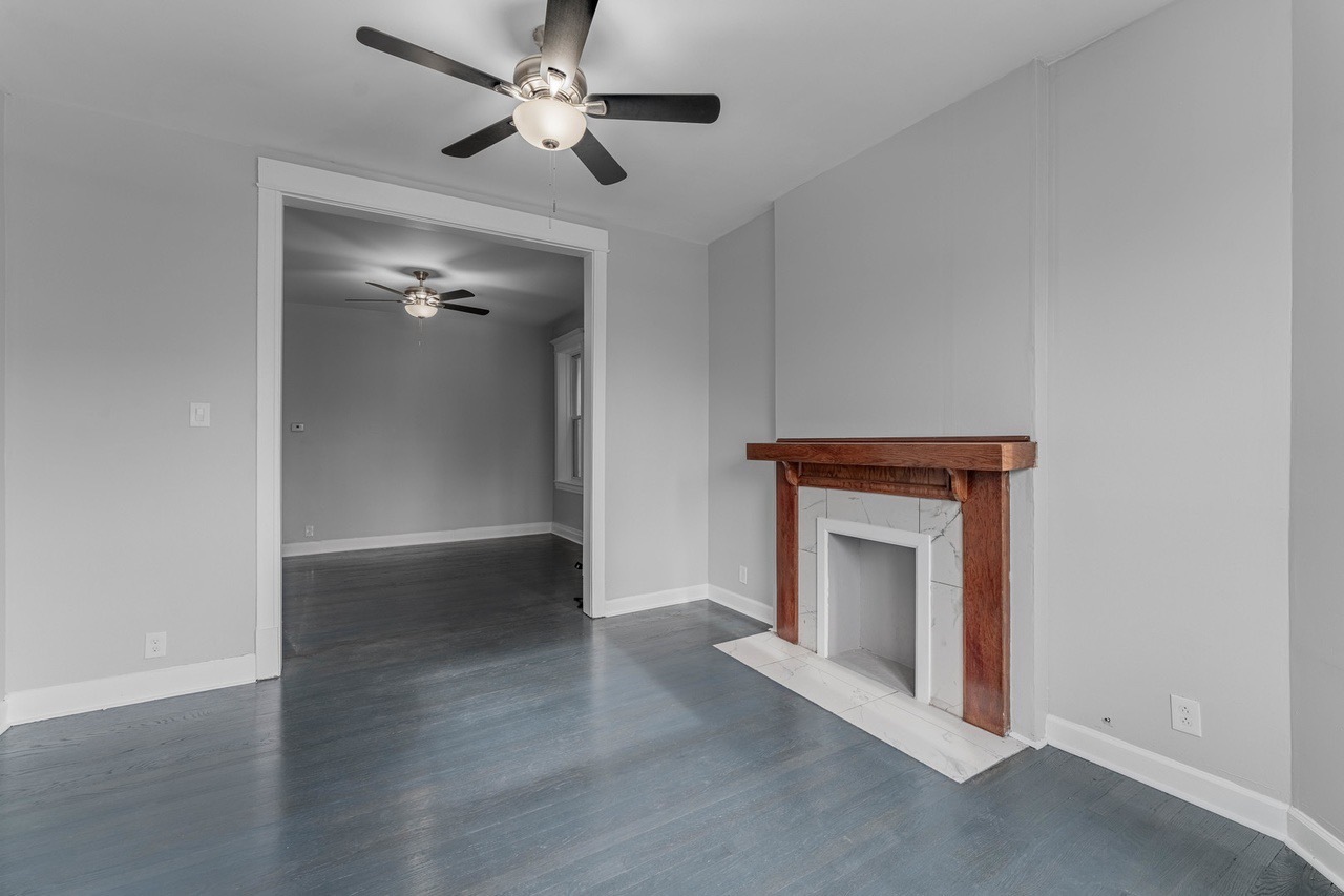 3408 W Carroll Avenue 1