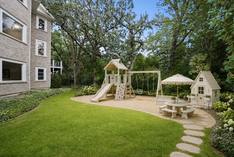 Tiny photo for 3 Hillburn Court, North Barrington, IL 60010 (MLS # 12688325)