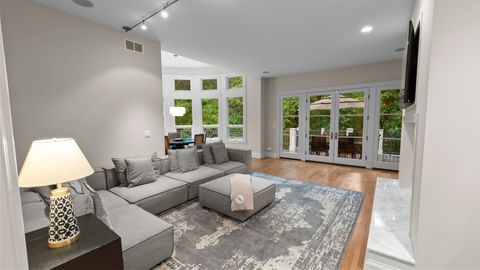 Tiny photo for 3 Hillburn Court, North Barrington, IL 60010 (MLS # 12688325)