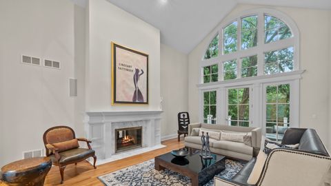 Tiny photo for 3 Hillburn Court, North Barrington, IL 60010 (MLS # 12688325)