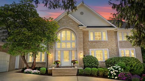 Tiny photo for 3 Hillburn Court, North Barrington, IL 60010 (MLS # 12688325)