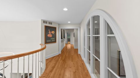 Tiny photo for 3 Hillburn Court, North Barrington, IL 60010 (MLS # 12688325)