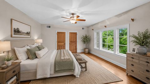 Tiny photo for 3 Hillburn Court, North Barrington, IL 60010 (MLS # 12688325)