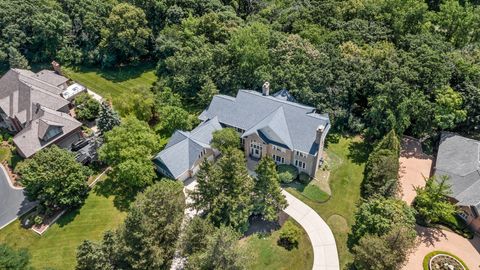 Photo of 3 Hillburn Court, North Barrington, IL 60010 (MLS # 12688325)