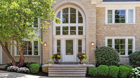 Tiny photo for 3 Hillburn Court, North Barrington, IL 60010 (MLS # 12688325)